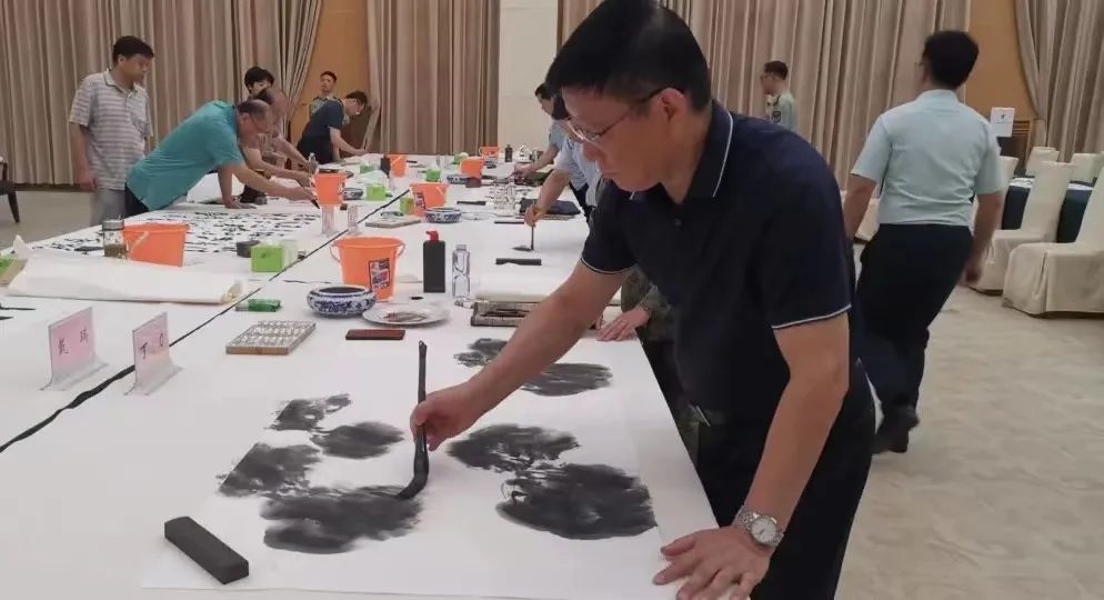 图片 图片