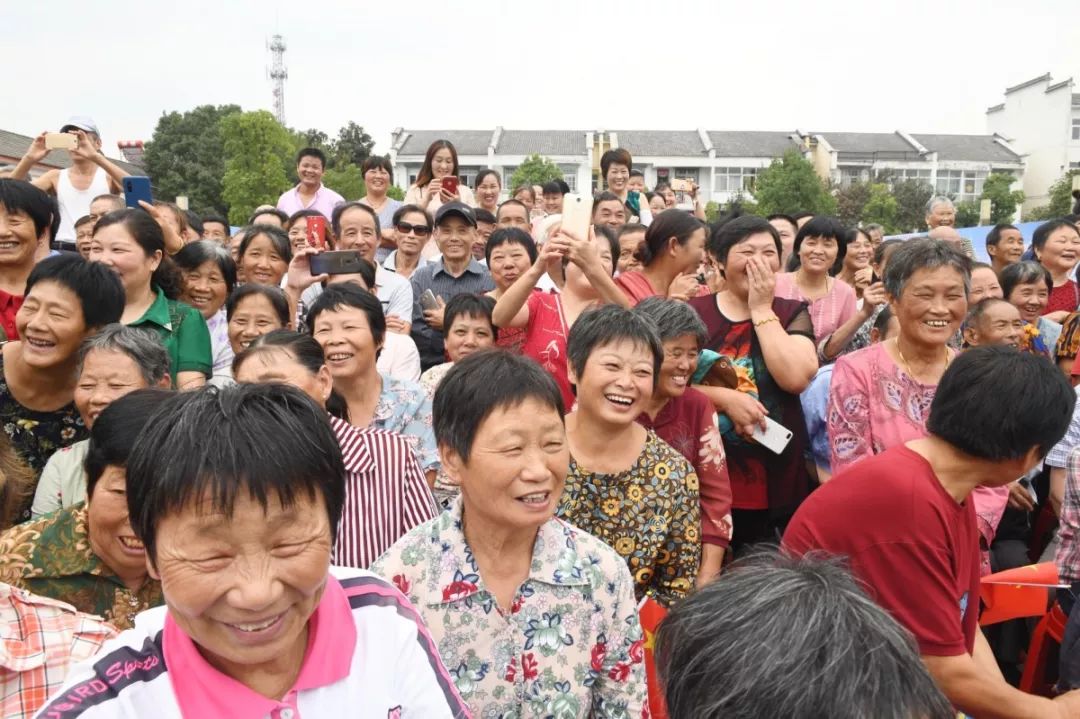 DSC_4076.JPG 到人民中去! | 省文联文艺志愿服务活动走进舒茶(图24)
