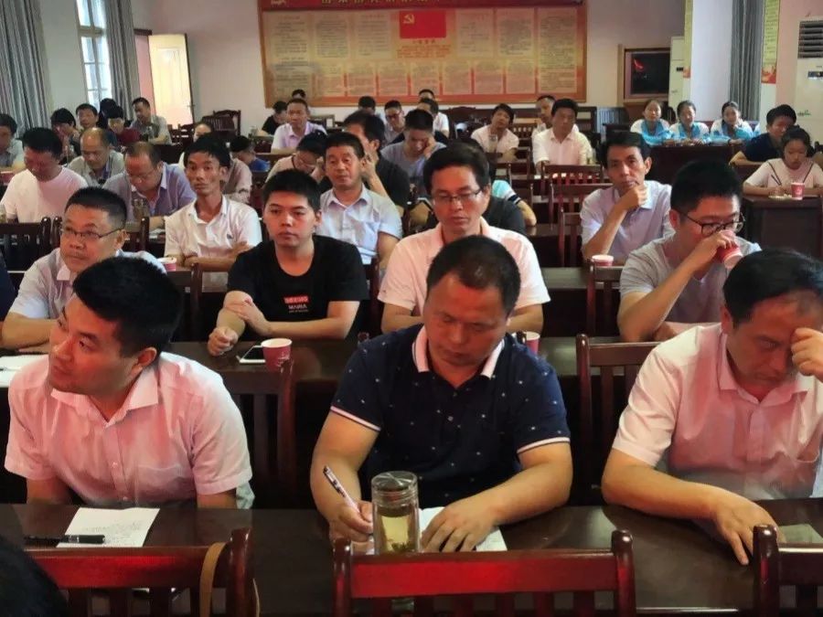 到人民中去! | 省文联文艺志愿服务活动走进舒茶(图29) 到人民中去! | 省文联文艺志愿服务活动走进舒茶(图29)