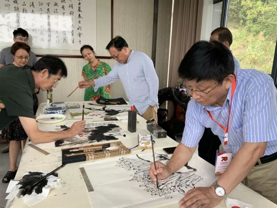 到人民中去! | 省文联文艺志愿服务活动走进舒茶(图31) 到人民中去! | 省文联文艺志愿服务活动走进舒茶(图31)