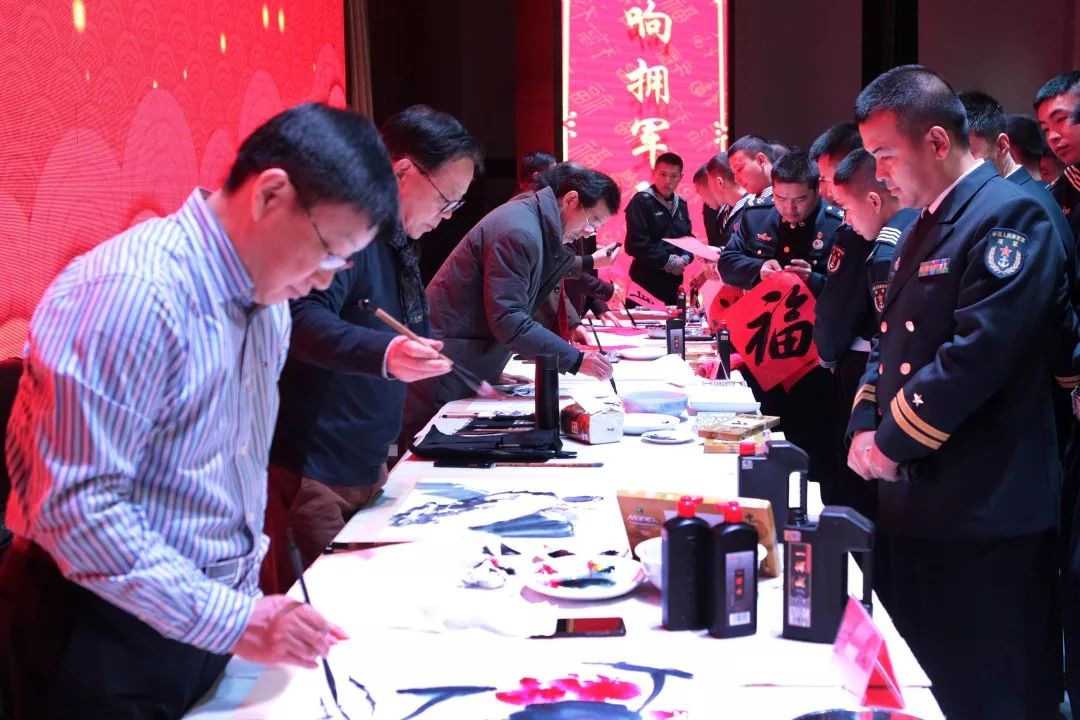 2020年“我们的中国梦”—文化进万家暨送“文化年货”系列活动|省文联文艺志愿服务书画小分队走进军营(图9) 2020年“我们的中国梦”—文化进万家暨送“文化年货”系列活动|省文联文艺志愿服务书画小分队走进军营(图9)