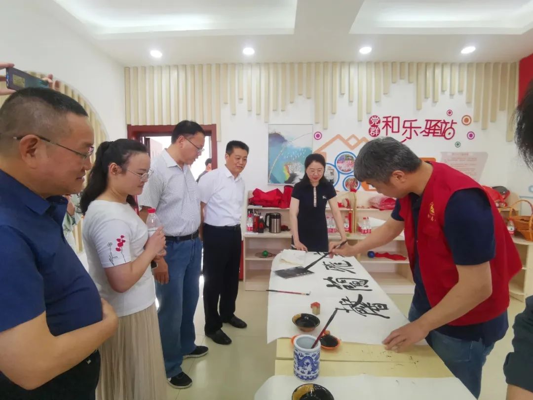 省书协赴滁州市南谯区开展“到人民中去”文艺志愿服务活动(图11) 省书协赴滁州市南谯区开展“到人民中去”文艺志愿服务活动(图11)
