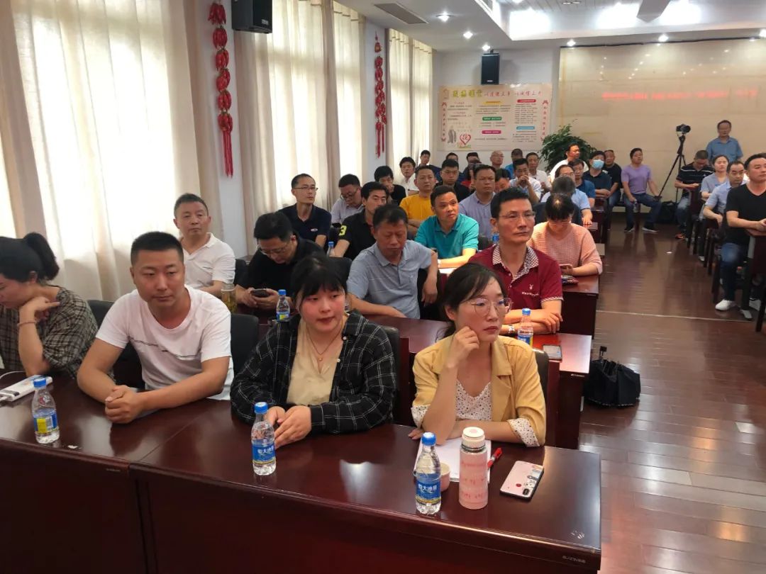 文艺进万家 健康你我他 | 省书协志愿服务小分队赴宣城、黄山开展公益培训(图6) 文艺进万家 健康你我他 | 省书协志愿服务小分队赴宣城、黄山开展公益培训(图6)
