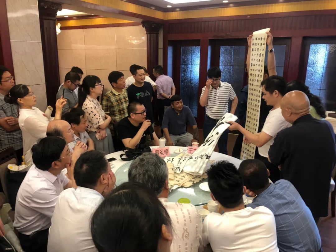 文艺进万家 健康你我他 | 省书协新文艺业态工作委员会在合肥举办书法公益大讲堂(图7) 文艺进万家 健康你我他 | 省书协新文艺业态工作委员会在合肥举办书法公益大讲堂(图7)