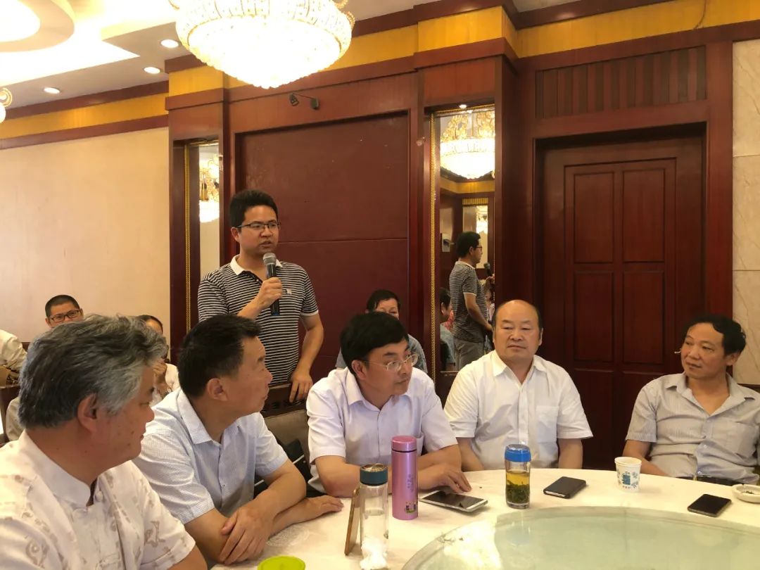 文艺进万家 健康你我他 | 省书协新文艺业态工作委员会在合肥举办书法公益大讲堂(图11) 文艺进万家 健康你我他 | 省书协新文艺业态工作委员会在合肥举办书法公益大讲堂(图11)