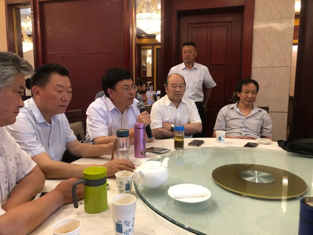 文艺进万家 健康你我他 | 省书协新文艺业态工作委员会在合肥举办书法公益大讲堂(图12) 文艺进万家 健康你我他 | 省书协新文艺业态工作委员会在合肥举办书法公益大讲堂(图12)