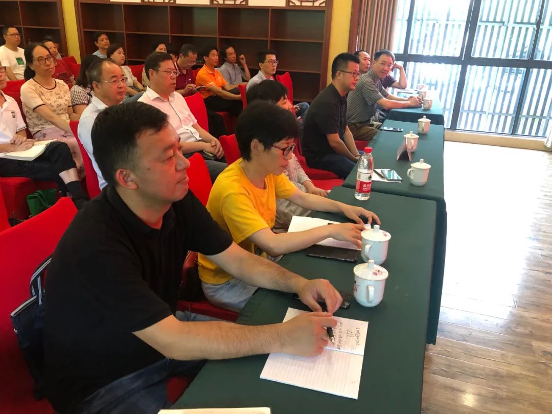 文艺进万家 健康你我他 | 省书协志愿服务小分队赴宣城、黄山开展公益培训(图7) 文艺进万家 健康你我他 | 省书协志愿服务小分队赴宣城、黄山开展公益培训(图7)