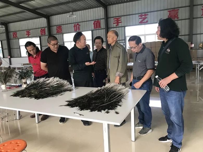 微信图片_20190920184527.jpg 省书协赴太和县旧县镇大张村开展文艺志愿服务活动(图6)