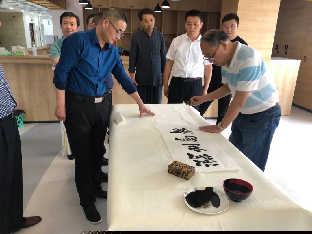 省书协赴滁州市南谯区开展“到人民中去”文艺志愿服务活动(图12) 省书协赴滁州市南谯区开展“到人民中去”文艺志愿服务活动(图12)