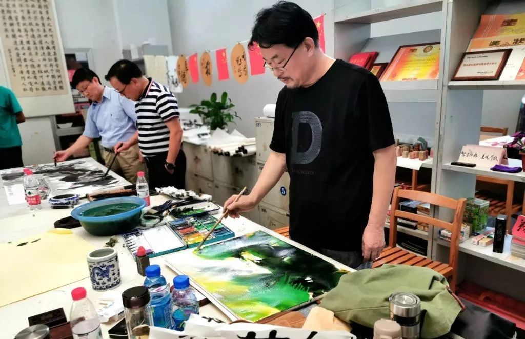 文艺名家进高校——省文联文艺小分队走进合肥工业大学(图5) 文艺名家进高校——省文联文艺小分队走进合肥工业大学(图5)