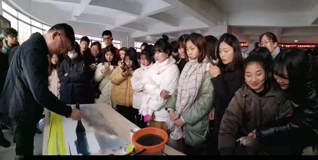 文艺名家进高校--省文联文艺小分队走进阜阳师范大学(图5) 文艺名家进高校--省文联文艺小分队走进阜阳师范大学(图5)