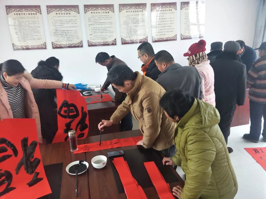 全省书法界深入开展2020年“我们的中国梦”——文化进万家暨“同心同书·祖国新春好”送万福进万家活动(二)(图32) 全省书法界深入开展2020年“我们的中国梦”——文化进万家暨“同心同书·祖国新春好”送万福进万家活动(二)(图32)