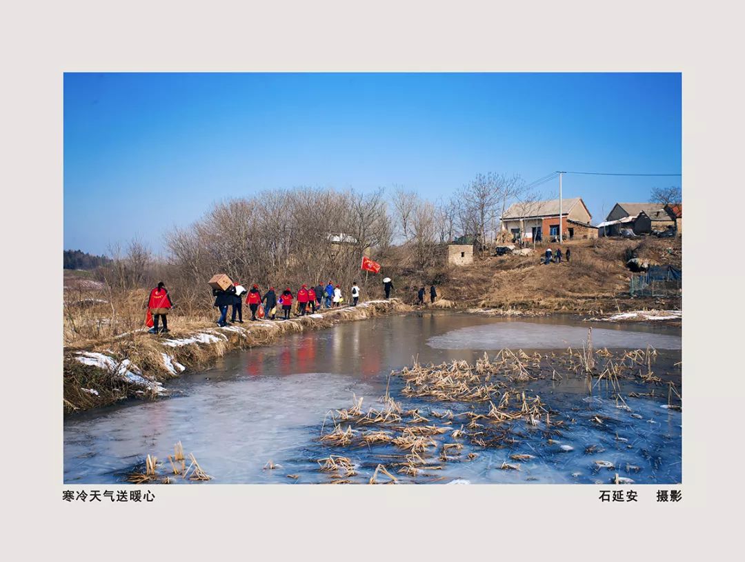 “光阴织梦绘华章——滁州市庆祝新中国成立70周年摄影书画作品展”开幕(图22)