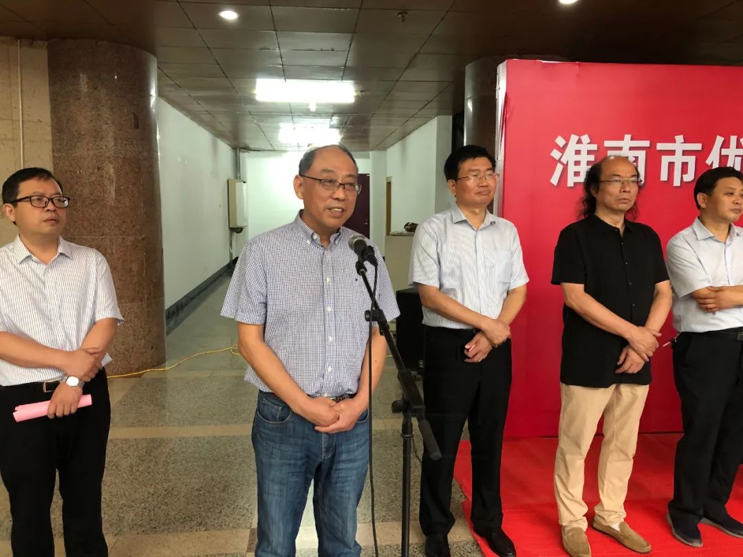 淮南市优秀获奖书家作品展在淮南市博物馆开幕(图4) 淮南市优秀获奖书家作品展在淮南市博物馆开幕(图4)