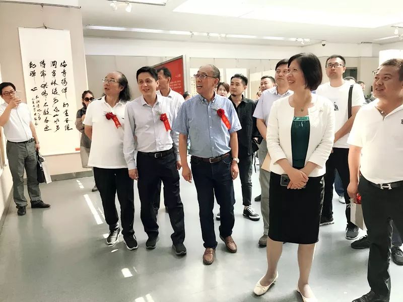青春心向党 墨舞新时代—安徽省青年书法篆刻作品展在合肥举办(图2) 青春心向党 墨舞新时代—安徽省青年书法篆刻作品展在合肥举办(图2)