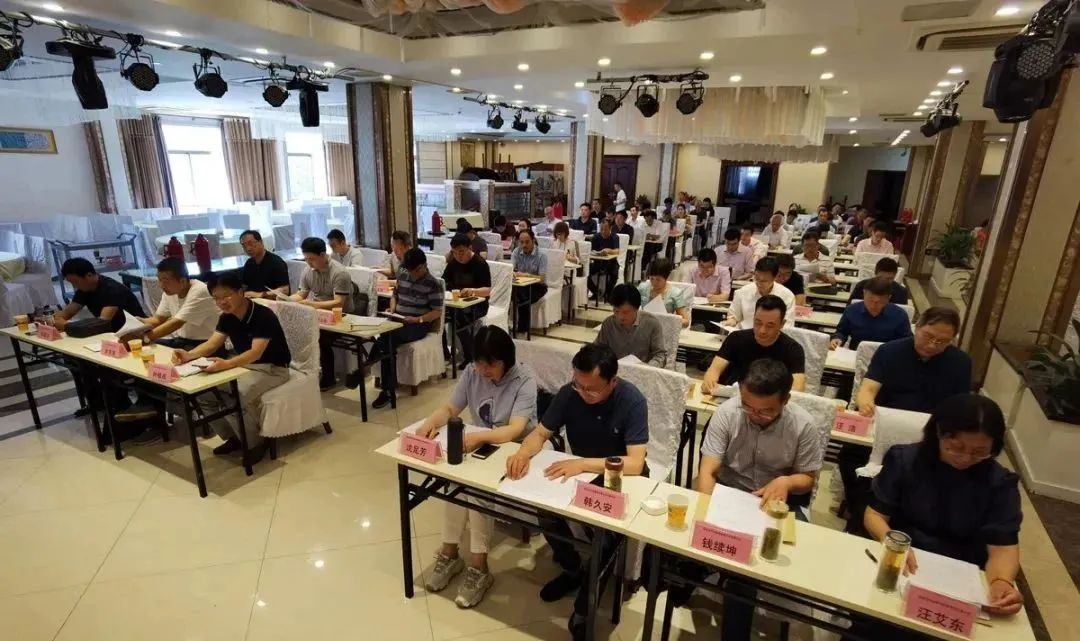 安庆市书法家协会召开第五次代表大会(图3) 安庆市书法家协会召开第五次代表大会(图3)