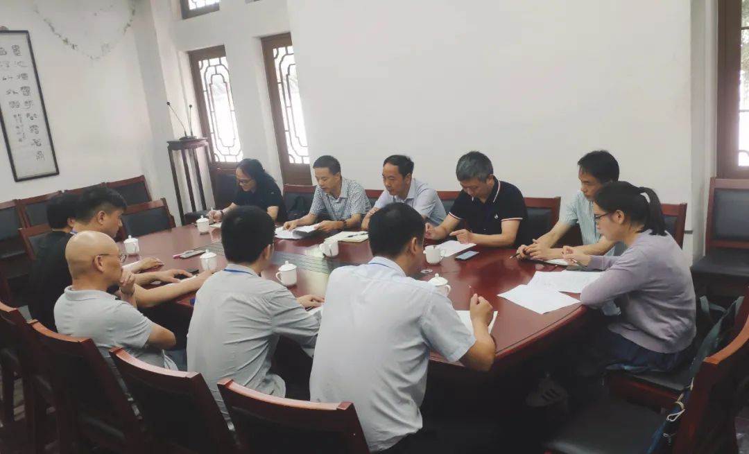 全省书法界认真学习文代会精神(图2) 全省书法界认真学习文代会精神(图2)