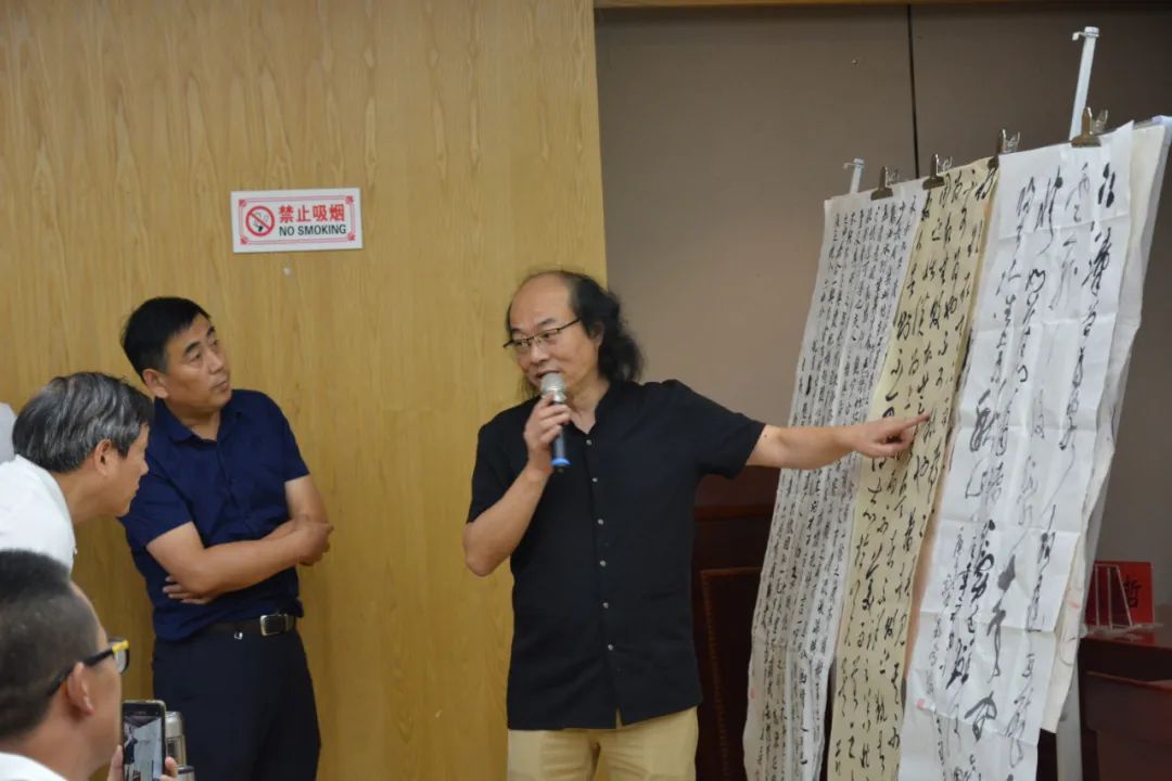 学习宣传习近平总书记考察安徽重要讲话精神 | 省书协赴利辛、阜南举办公益大讲堂(图6) 学习宣传习近平总书记考察安徽重要讲话精神 | 省书协赴利辛、阜南举办公益大讲堂(图6)