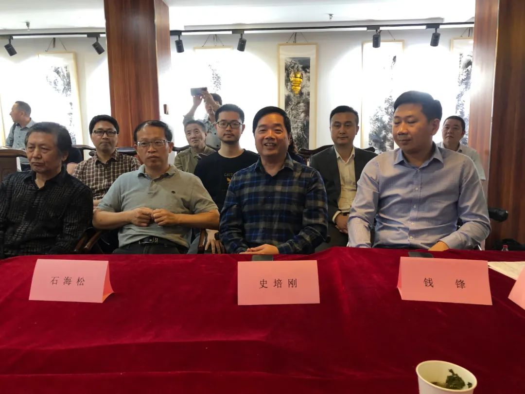 “皖约吴风”——苏州书法作品展在皖举行(图6) “皖约吴风”——苏州书法作品展在皖举行(图6)