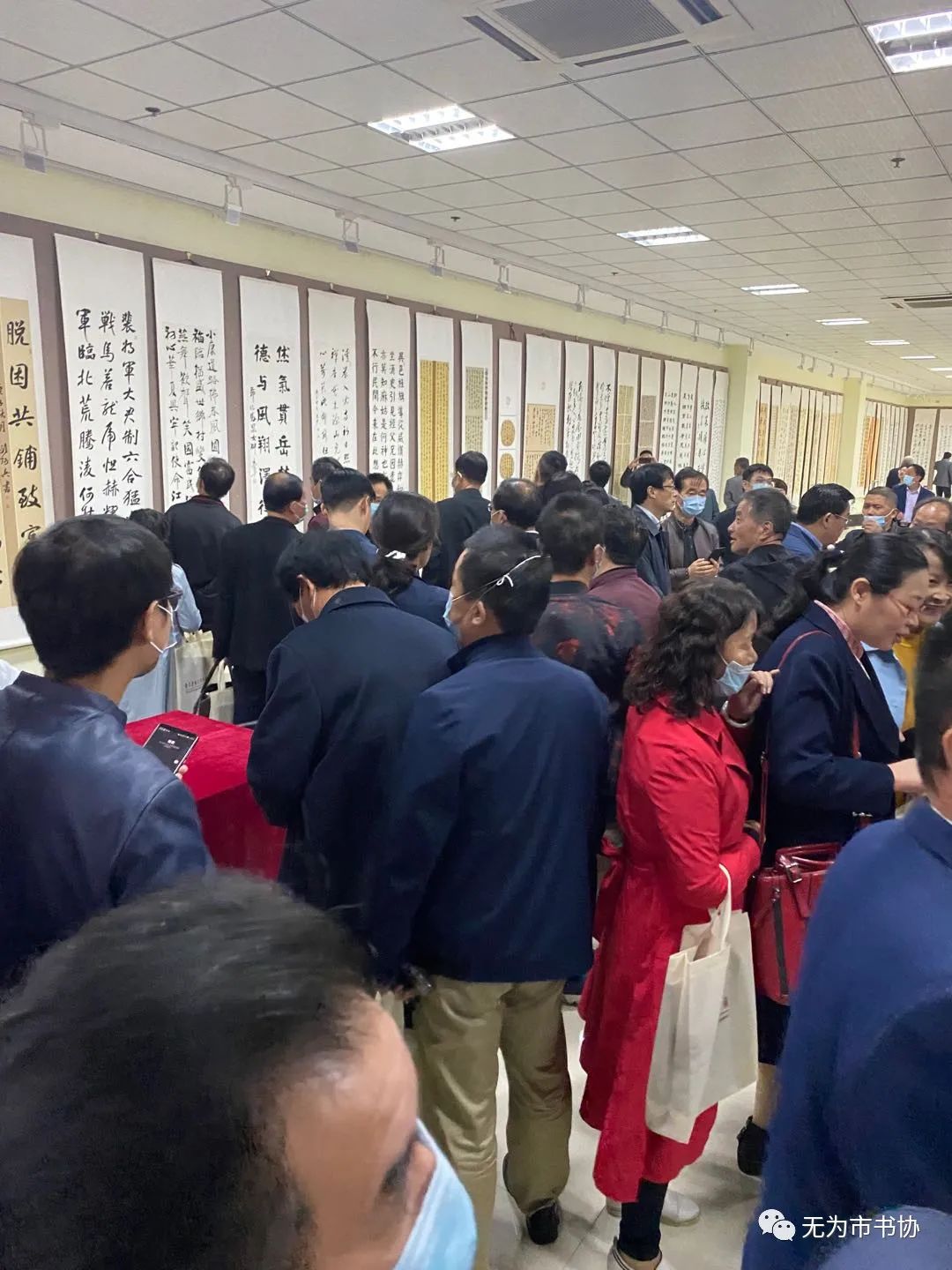 筆墨傳承經典 攜手共奔小康無為市脫貧攻堅·書法助力扶貧暨第二届臨摹與創作展(一)(图6) 筆墨傳承經典 攜手共奔小康無為市脫貧攻堅·書法助力扶貧暨第二届臨摹與創作展(一)(图6)