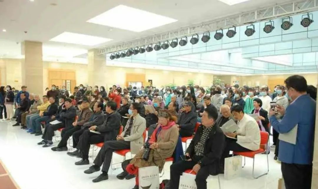 滁州市第五届美术、书法、摄影作品双年展在滁州美术馆举行(图3) 滁州市第五届美术、书法、摄影作品双年展在滁州美术馆举行(图3)