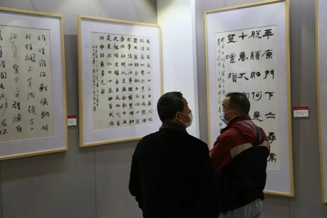 传承红色文化 携手共迎小康|苏皖两省六市书画展在蚌埠开幕(图6) 传承红色文化 携手共迎小康|苏皖两省六市书画展在蚌埠开幕(图6)